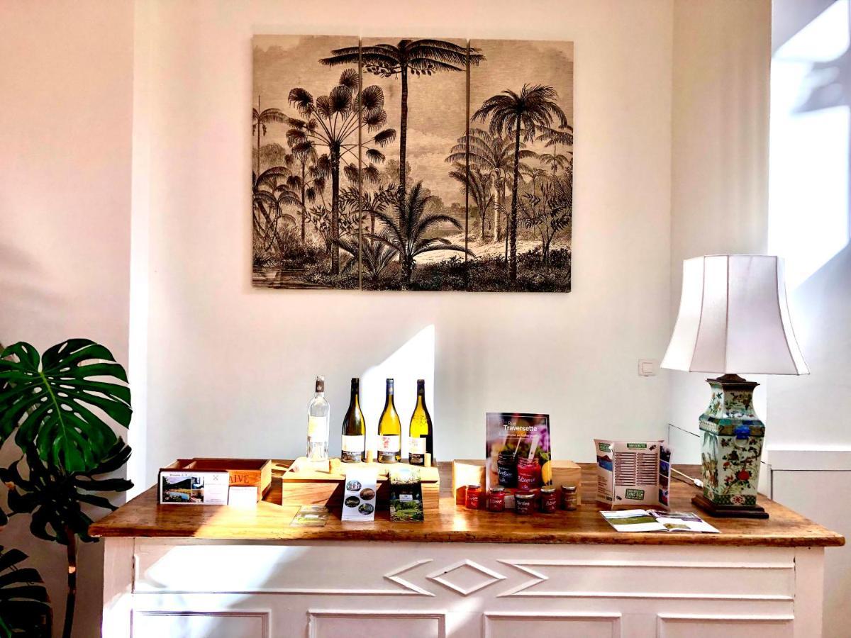 Bed and Breakfast Domaine De Montbarri La Tour-sur-Orb Esterno foto