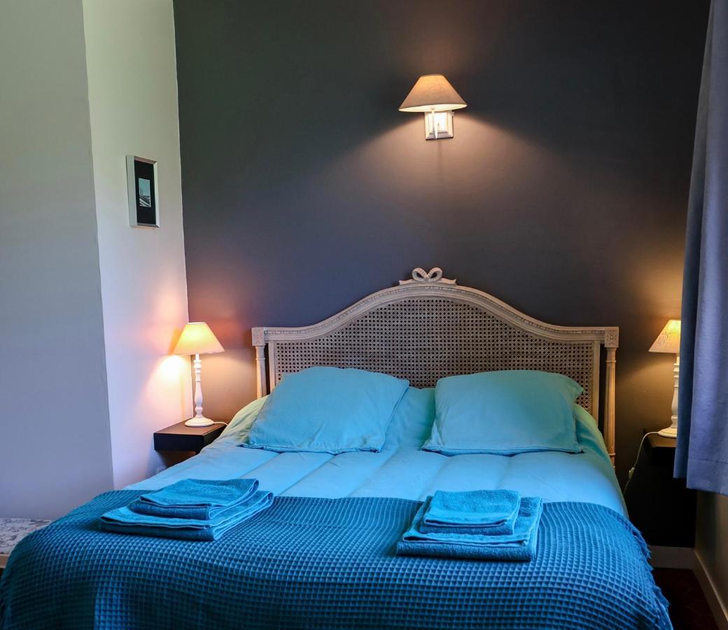 Bed and Breakfast Domaine De Montbarri La Tour-sur-Orb Esterno foto